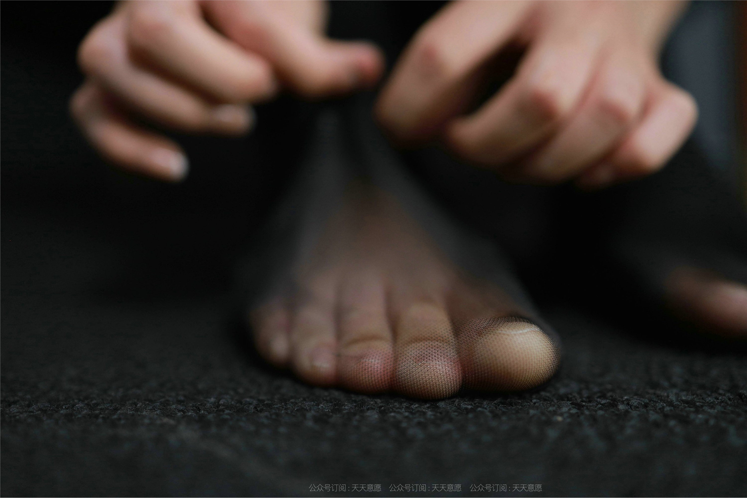 IESS异思趣向  2021.08.27 丝享家902：婉苹《暗夜里的制服》